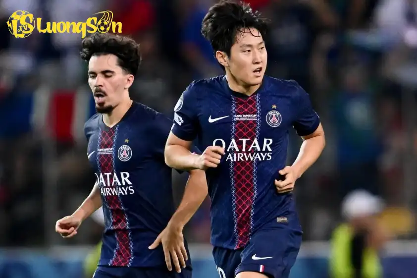 Lee Kang-in lên tiếng đúng lúc với bàn thắng quan trọng (Ảnh: PSG)