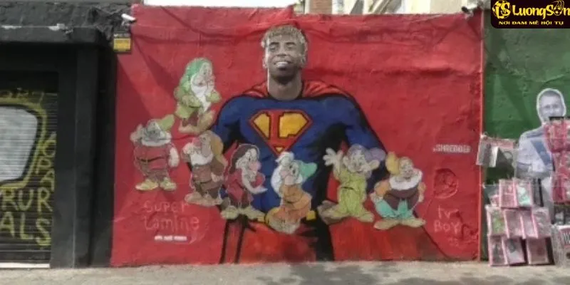 Bức tranh tưởng niệm tài năng trẻ Yamal đã bị phá hoại