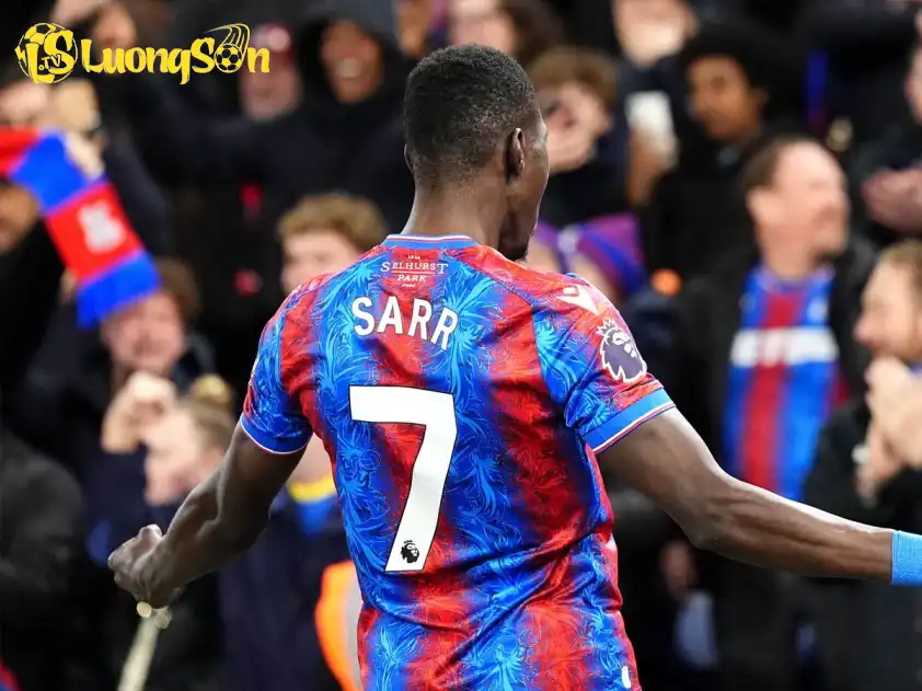 Crystal Palace đang chơi tốt mỗi khi gặp Aston Villa (Ảnh: Eurosport)