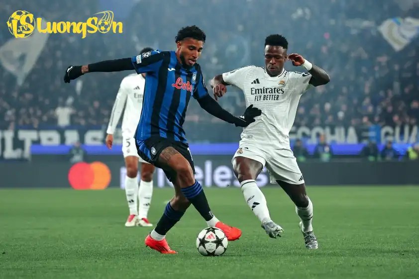 Atalanta (trái) sẽ hưởng niềm vui trọn vẹn ở trận mở màn Serie A 2025/2026. (Ảnh: Internet) Atalanta (trái) sẽ hưởng niềm vui trọn vẹn ở trận mở màn Serie A 2025/2026. (Ảnh: Internet)