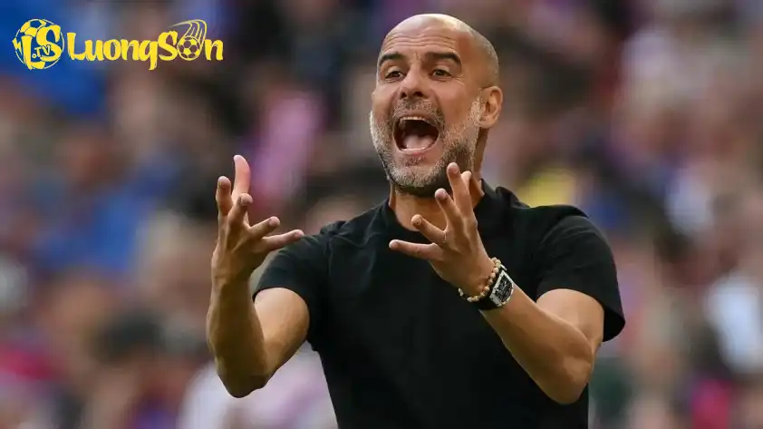 Pep Guardiola sẵn sàng để Manchester City chơi phản công nhiều hơn