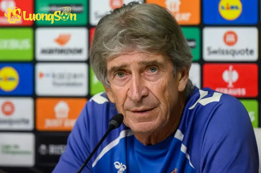 HLV của Betis muốn bóng đá sôi động và tốc độ hơn. (Ảnh: ESPN) HLV của Betis muốn bóng đá sôi động và tốc độ hơn.