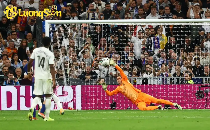 Szczęsny là cầu thủ Barca chơi hay nhất trước Real - Ảnh: @demarkesports Szczęsny là cầu thủ Barca chơi hay nhất trước Real